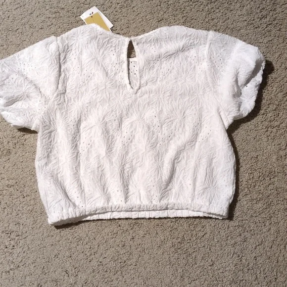 Michael Kors White Floral Textured Blouse - Picture 3 of 3